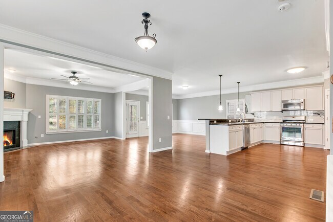 Foto del edificio - 299 Water Oak Pl