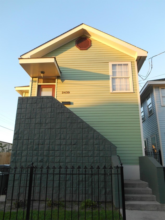 Primary Photo - 403 N Tonti St