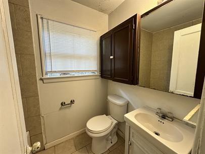 Building Photo - 1012 Pecan Ave