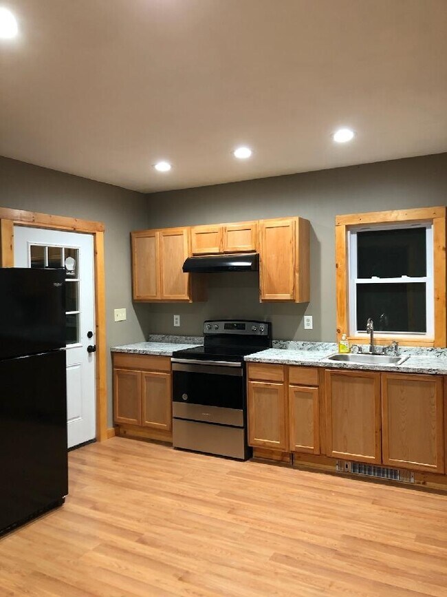 174 Main St Unit 1, Claremont, NH 03743 Apartments in Claremont, NH