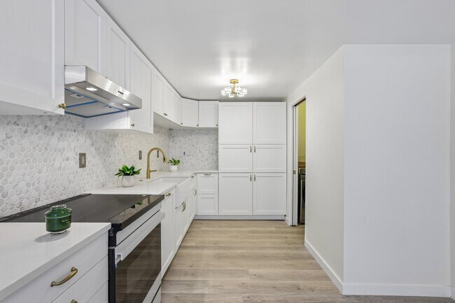 Foto del edificio - 8105 Redlands St