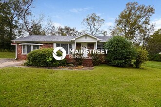 Building Photo - 1004 Delaney Dr