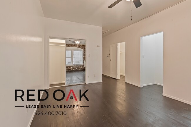 Foto del edificio - 854 S Oxford Ave