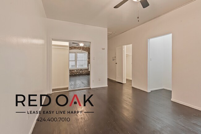 Foto del edificio - 854 S Oxford Ave