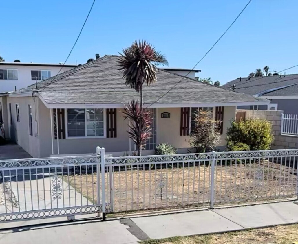 Foto principal - 3212 W 147th St