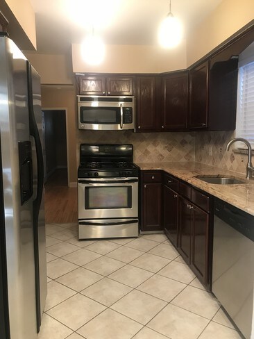 Foto del edificio - 1830 Haight Ave