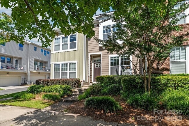 Building Photo - 2564 Tranquil Oak Pl
