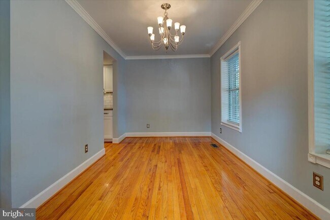 Foto del edificio - 501 S Henry St