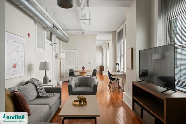 Building Photo - 211 Union St