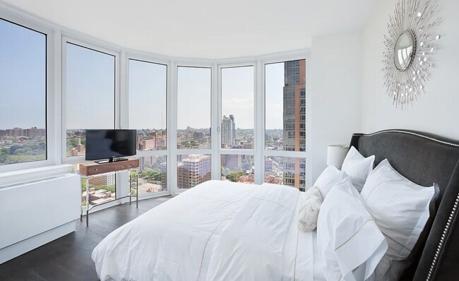 Foto del edificio - 150 Myrtle Ave