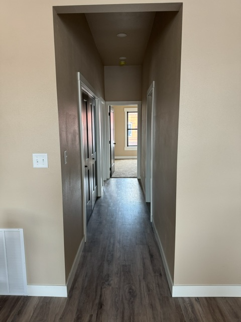 Foto del edificio - 814 1/2 9th St
