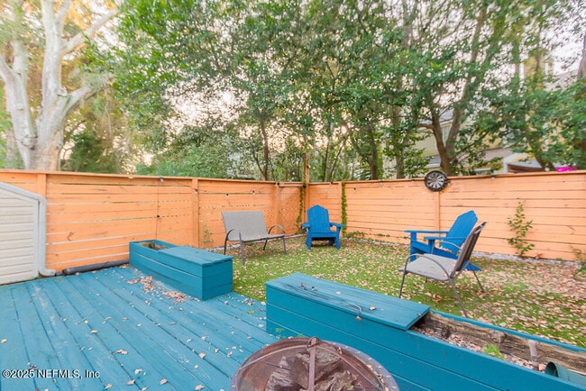 Building Photo - 1518 Spindrift Cir W