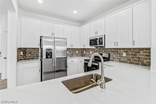 Building Photo - 2906 Blossom Wy