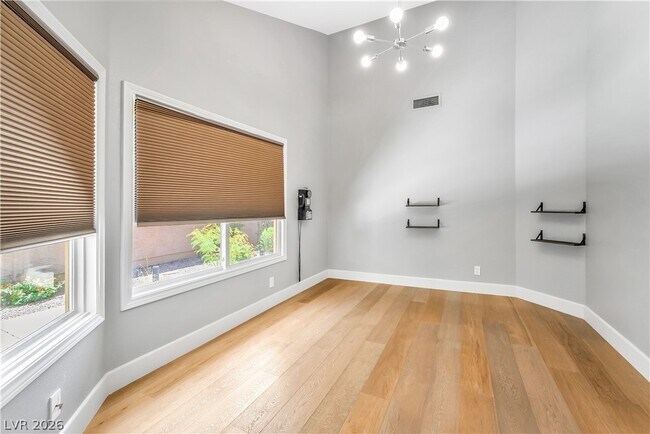 Foto del edificio - 5142 Southern Hills Ln
