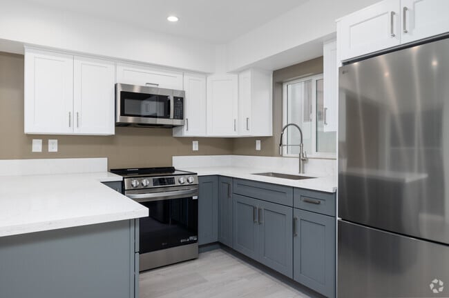 Interior Photo - Fairfax Townhomes