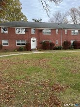Building Photo - 114 Hillcrest Ave