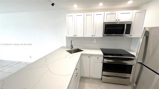Building Photo - 801 NW 47th Ave