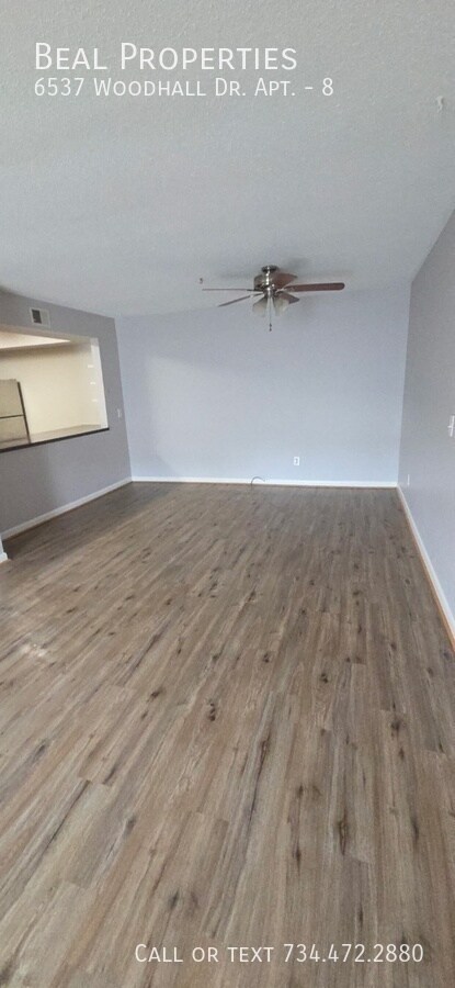 Foto del edificio - 6537 Woodhall Dr