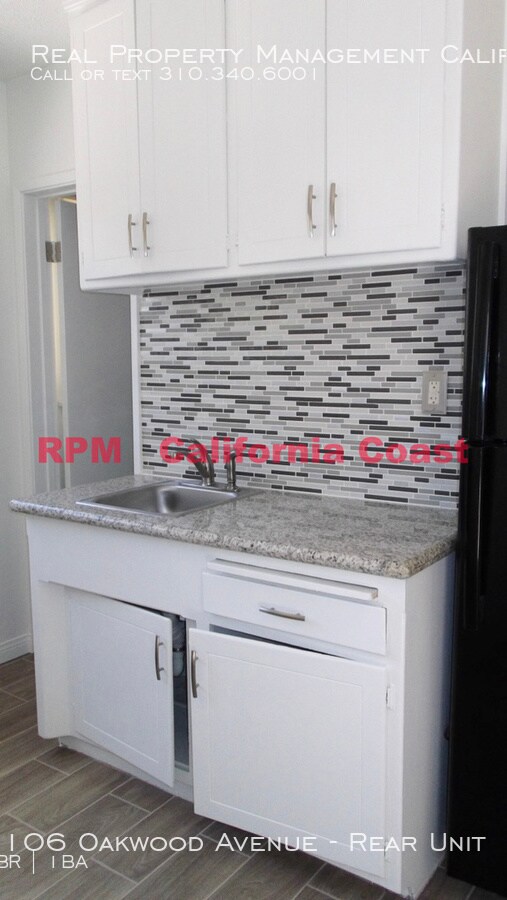 Foto del edificio - 1106 Oakwood Ave