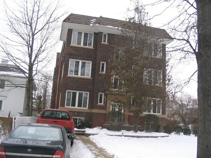 12907 Clifton Blvd, Lakewood, OH 44107 Apartments in Lakewood, OH