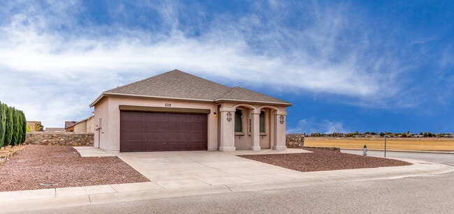 Building Photo - Stunning 4-bedroom home in Socorro TX