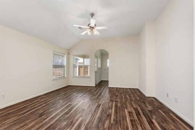 Building Photo - 13039 Rose Landing Dr