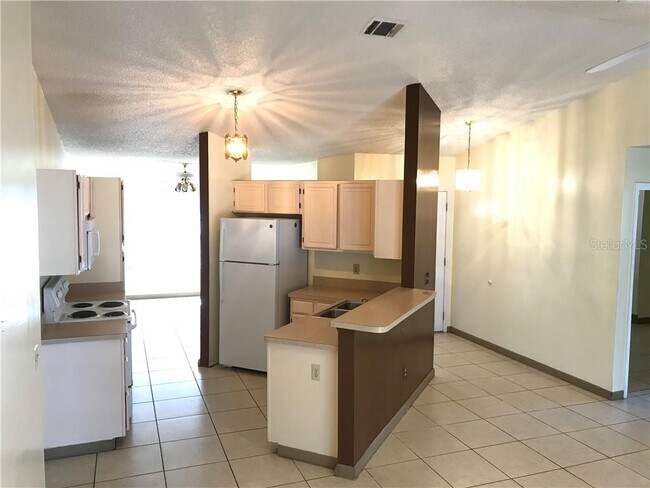 Building Photo - 8061 Windy Hill Way