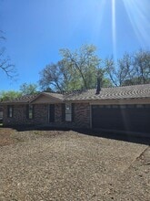 Building Photo - 105 Longleaf Ct