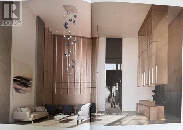 Photo du bâtiment - 430 Square One Dr