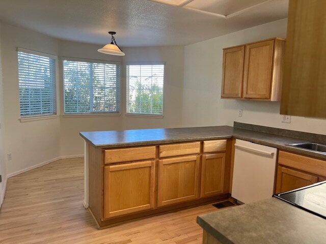 Building Photo - "Spacious 4-Bed Retreat in Parker, CO - Yo...