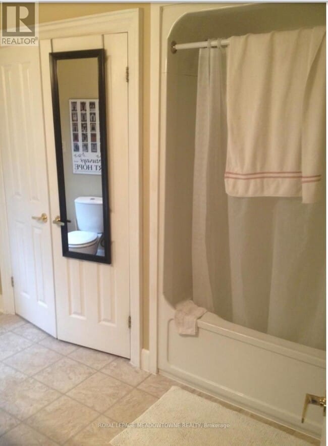 Photo du bâtiment - 80 Guelph St