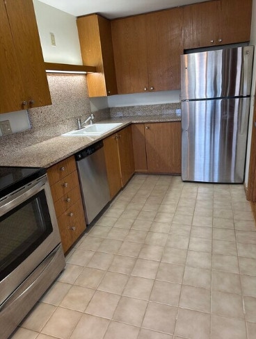 Building Photo - The Mayflower Apartments