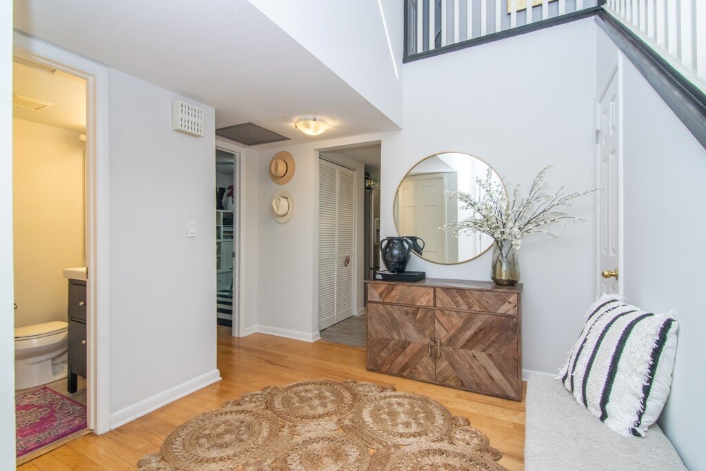 Foto principal - 2709 W Morrison Ave