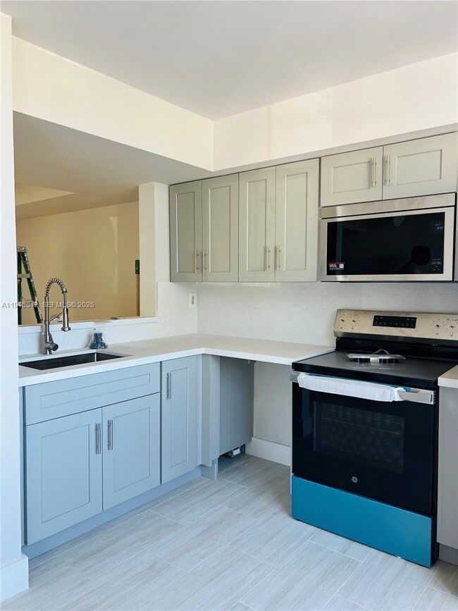 Building Photo - 380 NW 85th Pl