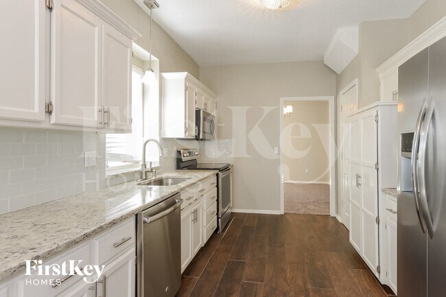 Foto del edificio - 6914 NW Pleasant View Ct