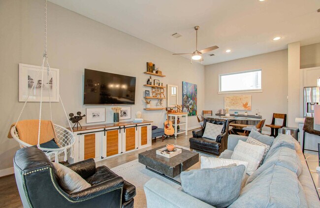 Foto del edificio - 2018 Crockett St