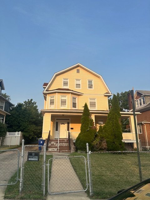 Foto del edificio - 2707 Roslyn Ave