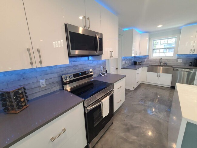 Foto del edificio - 372 Plum St