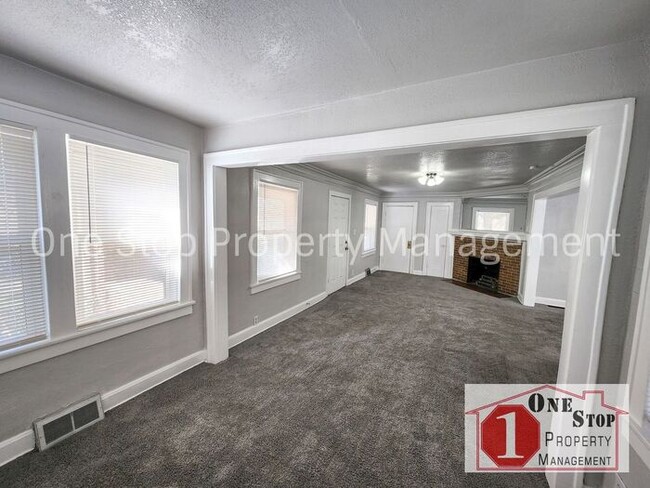 Foto del edificio - 2 Bedroom, 1 Bathroom in Kansas City