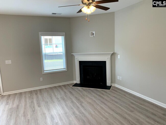 Building Photo - 918 Oxbow Ln