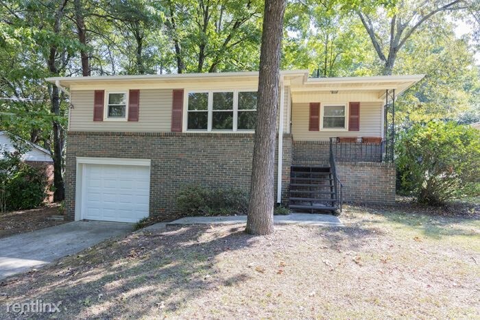 Primary Photo - 3 br, 1.5 bath House - 1545 Highland Drive