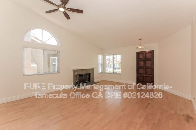 Foto del edificio - 24444 Sagecrest Cir