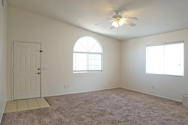 Building Photo - 52905 Avenida Rubio