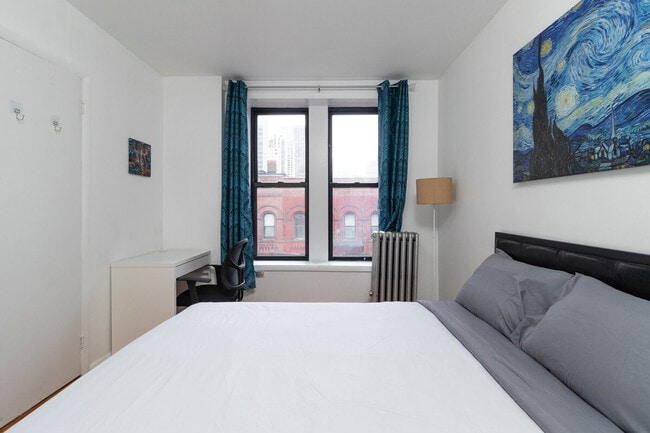 Foto del edificio - 316 E 96th St