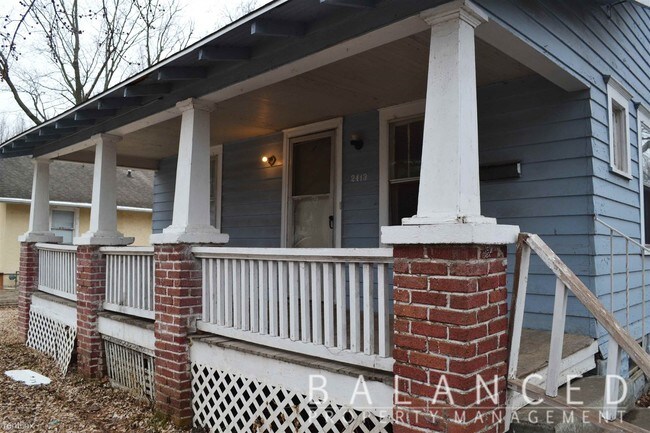Building Photo - 1 br, 1 bath House - 2413 SW Clay St