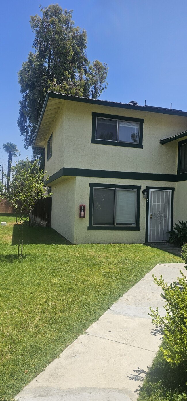 Foto del edificio - 204 Grayson Way
