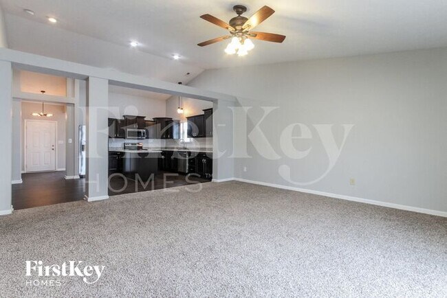 Foto del edificio - 2116 Willow Oak Ct