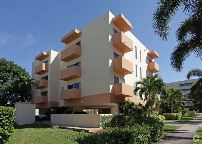 Building Photo - 227 Antiquera Ave