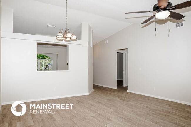 Foto del edificio - 1722 Elmhurst Cir SE