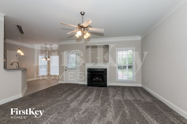 Building Photo - 4006 Waxwood Dr